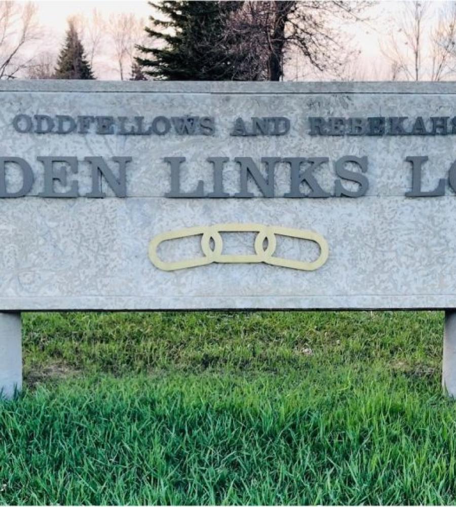 Golden Links Lodge